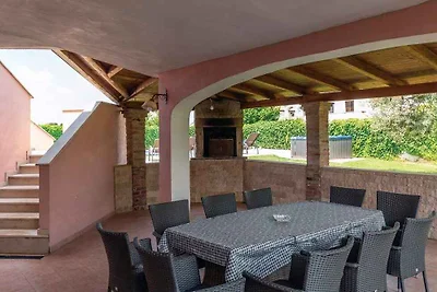 Villa mit beheiztem Pool