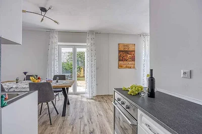 Ferienhaus mit Privatpool und Klimaanlage