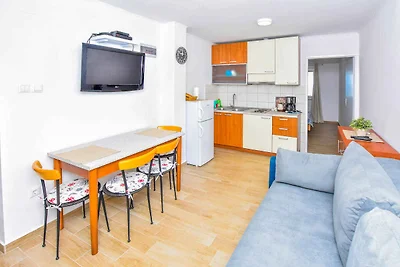 Appartamento Vacanza con famiglia Murter