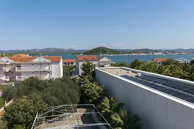 Charmante Ferienwohnung Nada auf Murter mit B