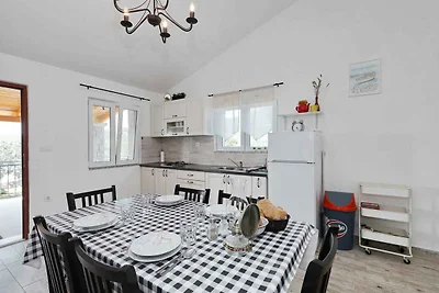 Vakantiehuis Ontspannende vakantie Pašman