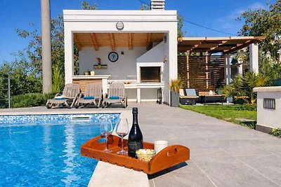 Villa mit privatem Pool und Sauna