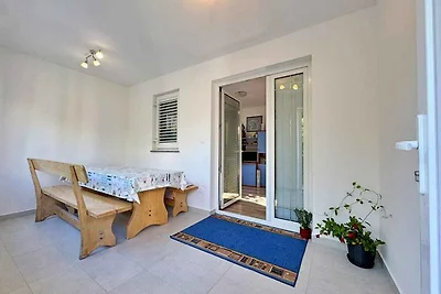 Ferienwohnung mit Terrasse und Klimaanlage