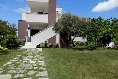 Ferienwohnung mit Klimaanlage und Terrasse