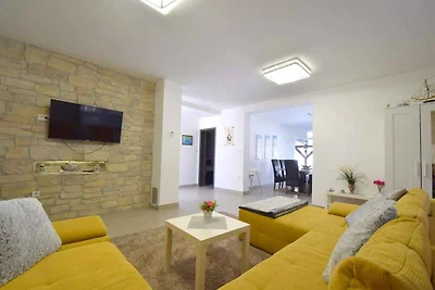 Ferienhaus mit Pool