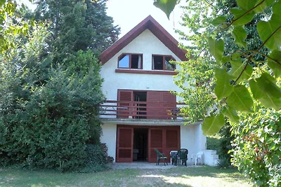 Ferienhaus mit Garten und Biliard