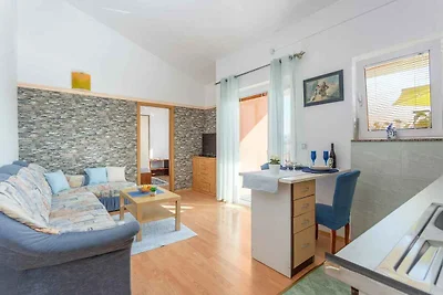 Ferienwohnung mit Klimaanlage und Balkon