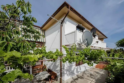 Apartment mit einem Schlafzimmer auf Rab Isla