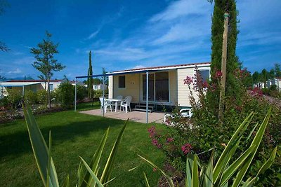 Mobilehome mit Garten und Klimaanlage