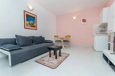 Ferienwohnung mit Klimaanlage und Balkon
