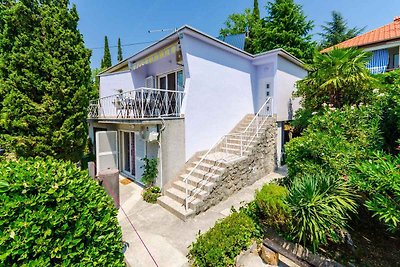 Ferienwohnung mit Terrasse und Klimaanlage