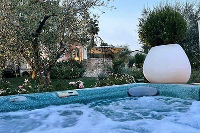 Ferienhaus mit Pool, Whirlpool und