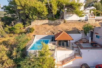 Ferienwohnung mit Klimaanlage und Pool