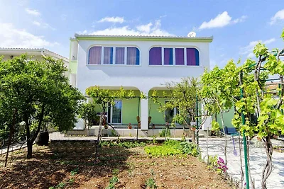 Ferienwohnung mit Balkon und Meerblick