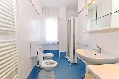 Ferienwohnung mit Balkon, Klimaanlage und