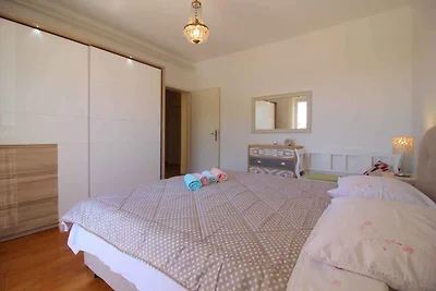 Ferienwohnung mit schöner Terrasse