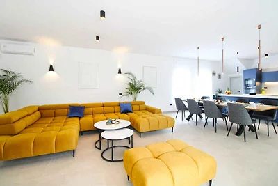 Ferienhaus mit Klimaanlage und Pool