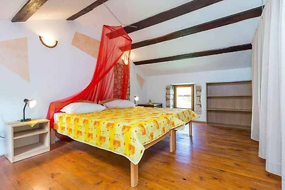 Ferienhaus mit Garten und SAT-TV