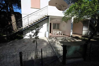 Ferienwohnung 350 m from the beach
