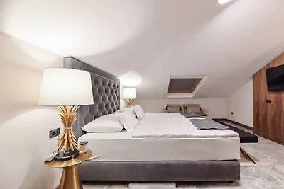 Ferienwohnung mit Balkon und Meerblick