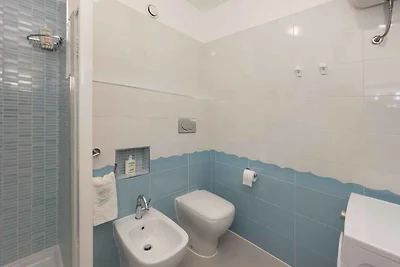 Ferienwohnung mit Balkon, Internet und Pool