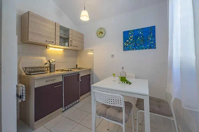 apartman za odmor Obiteljski odmor Vrboska