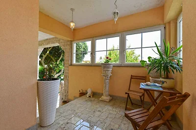 Ferienwohnung mit Klimaanlage und Terrasse