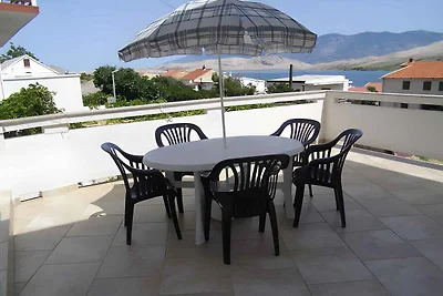 Appartamento Vacanza con famiglia Pag