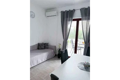 Gemütliche Apartments - T & T in Okrug Gornji