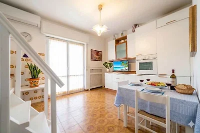 Ferienwohnung mit Klimaanlage und Balkon