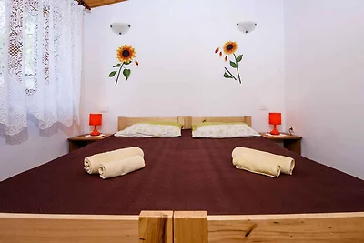 Ferienwohnung mit Garten und Internetzugang