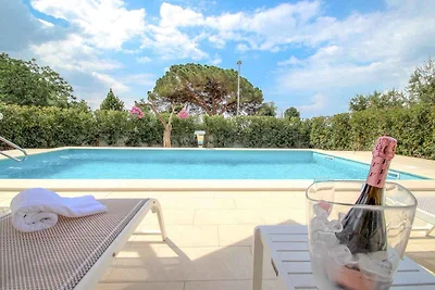 Ferienwohnung mit Klimaanlage, Internet und T