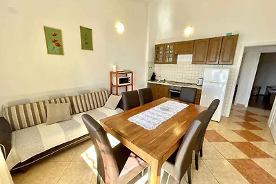 Ferienwohnung mit Balkon und Meerblick