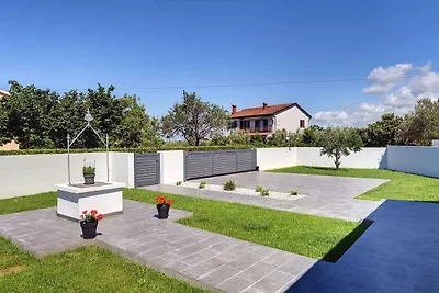 FerienHaus mit Pool