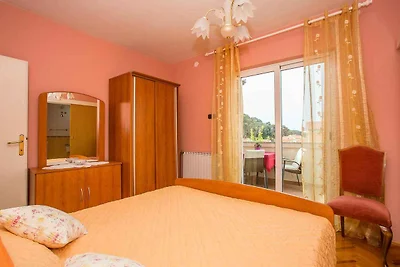 Gemütliche Ferienwohnung mit Balkon auf der I