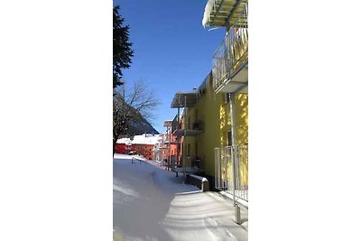 Ferienwohnung mit WLAN und Balkon