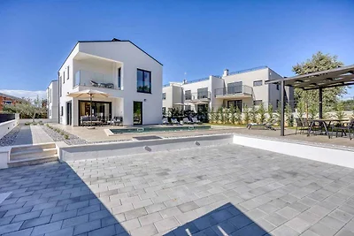 FerienHaus mit Pool