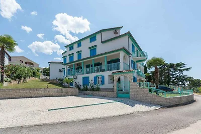 Apartment mit grossem Balkon, zwei Schlafzimm