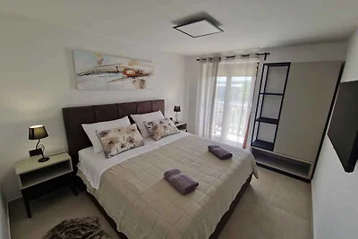 Ferienwohnung mit 2 Balkons