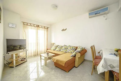 Ferienwohnung mit Klimaanlage und Pool