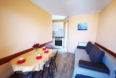 Ferienwohnung mit Balkon und Klimaanlage