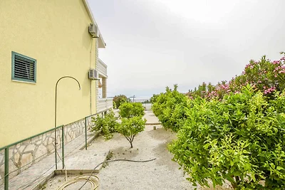 Gemütliche Ferienwohnung Josipa mit Meerblick