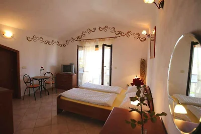 Studio mit Grill und Parkplatz