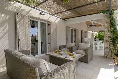 Ferienhaus mit Klimaanlage und Pool