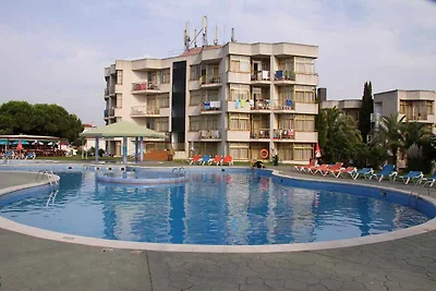 Studio mit Aussenpool