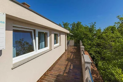 Ferienwohnung mit Balkon und Meerblick