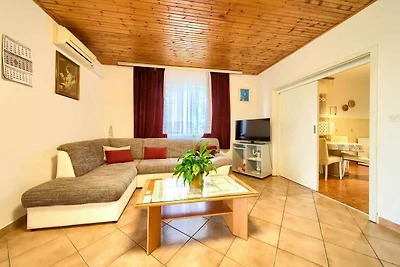 Ferienwohnung in ruhiger Lage mit Klimaanlage