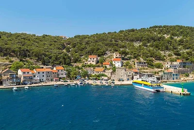 Appartamento Vacanza con famiglia Zirje