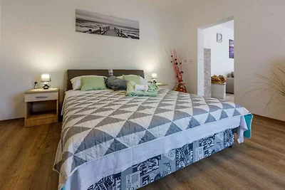 Appartamento Vacanza con famiglia Biograd na Moru