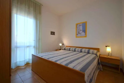 Studio mit Klimaanlage und Balkon